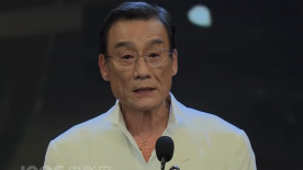 被男朋友吸吮胸的过程